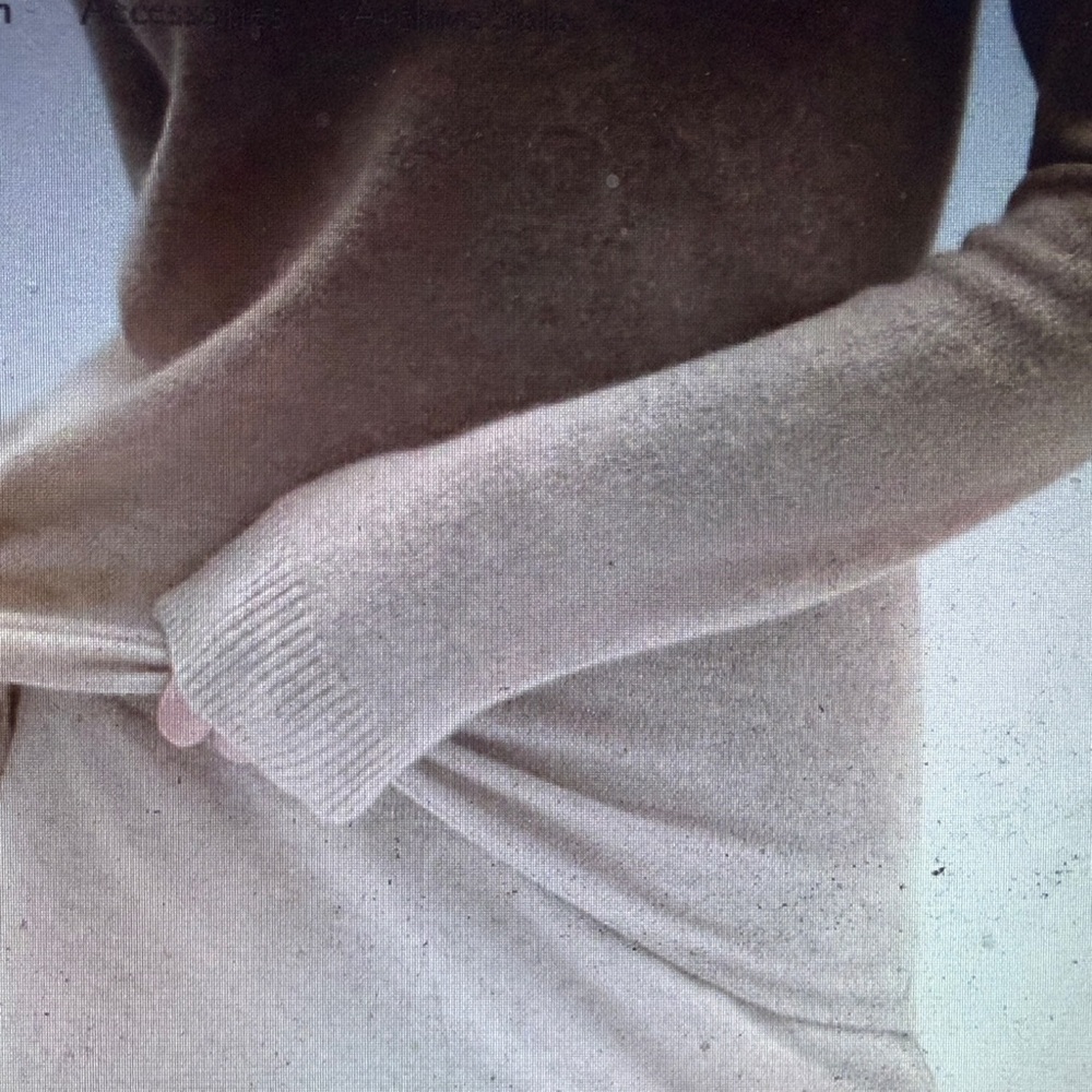 NakedCashmere Addy Crewneck - Picture 6 of 15